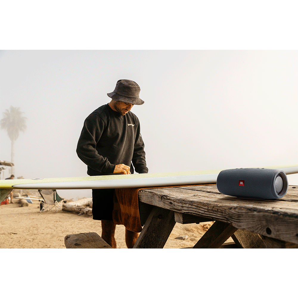 Caixa de Som Bluetooth JBL Charge Essential 2, IPX7 À Prova D'água